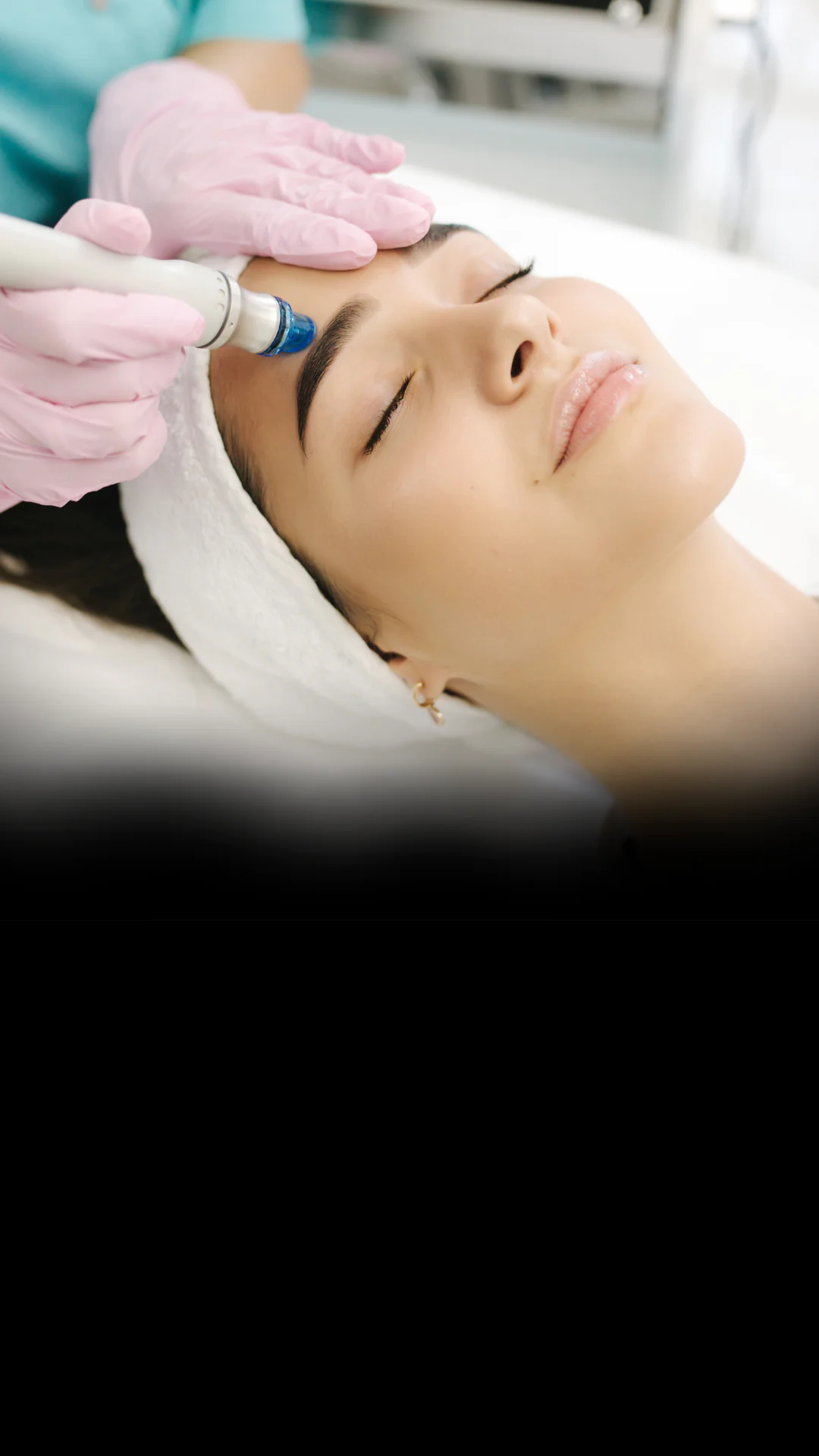 Hydrating facial for<br>glowing, refreshed skin.<br>Book Now